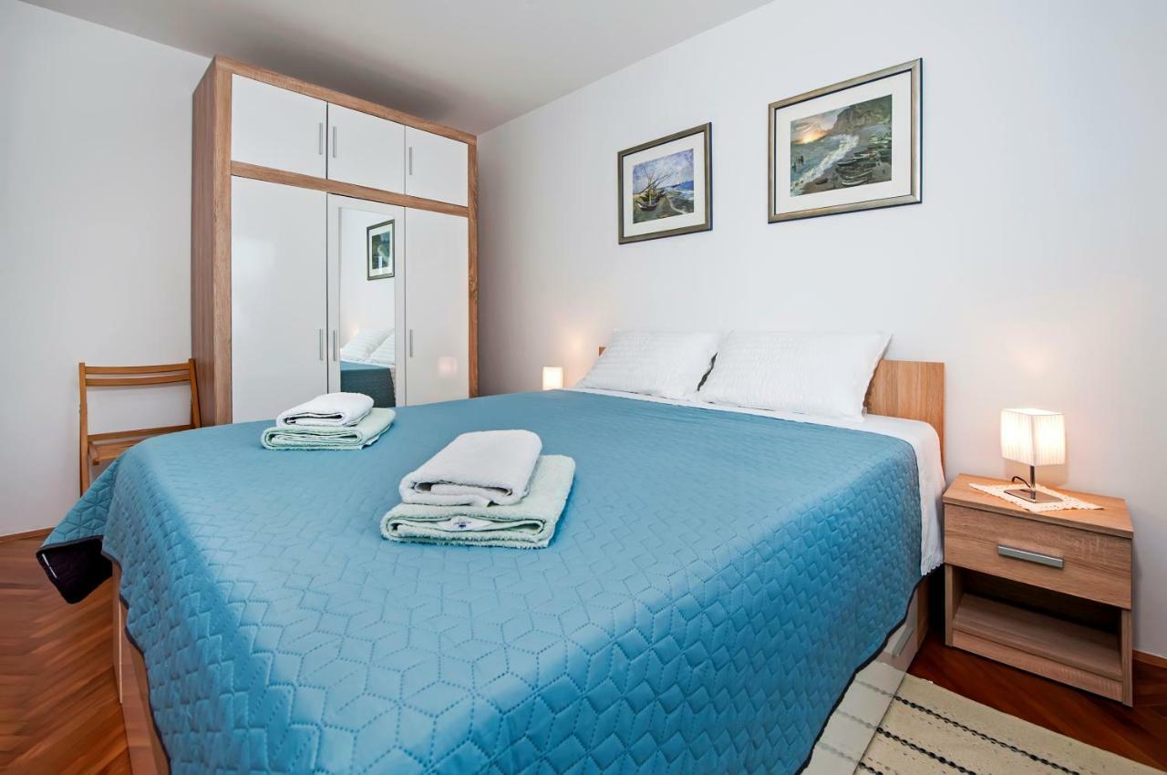 Apartman Oly Ровин Екстериор снимка